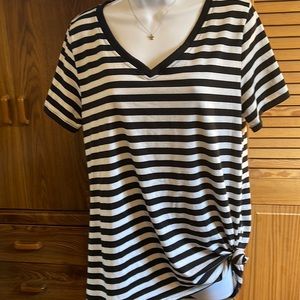 Lularoe christy v neck top